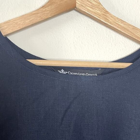 CROWN LINEN DESIGNS NAVY BELLA BELL SLEEVE TUNIC SIZE L NWT - Picture 8 of 10